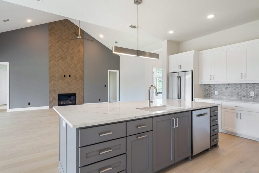 190 Dundee Ct, Argyle