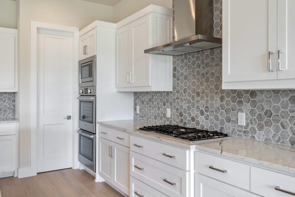 190 Dundee Ct, Argyle