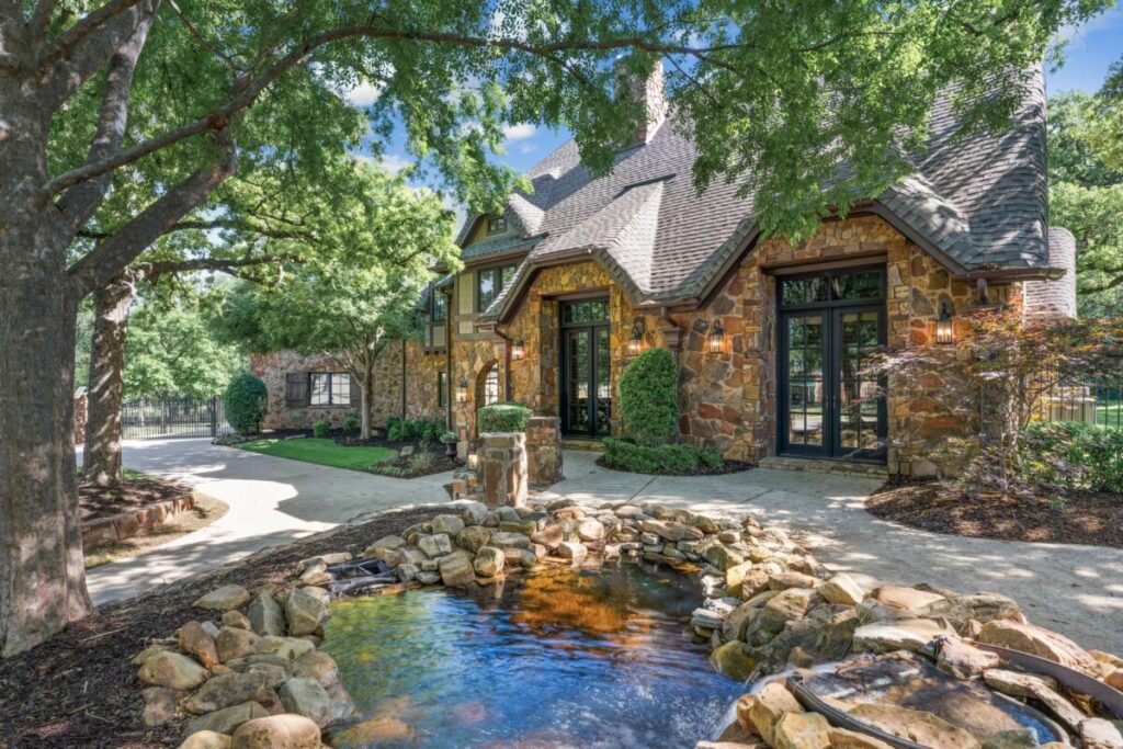 1717 Buckingham Drive