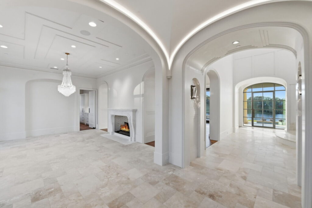 Lutron Ketra Lighting arc in ceiling.